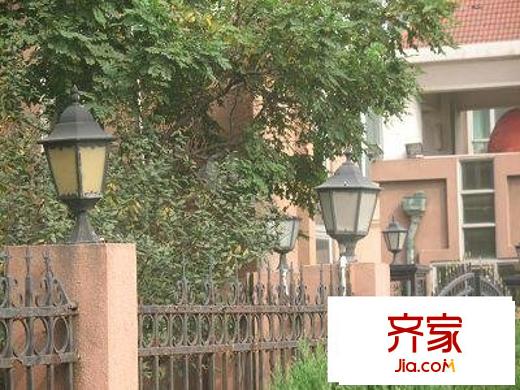新安花園