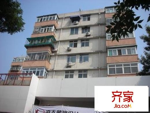 環(huán)湖東里外景圖