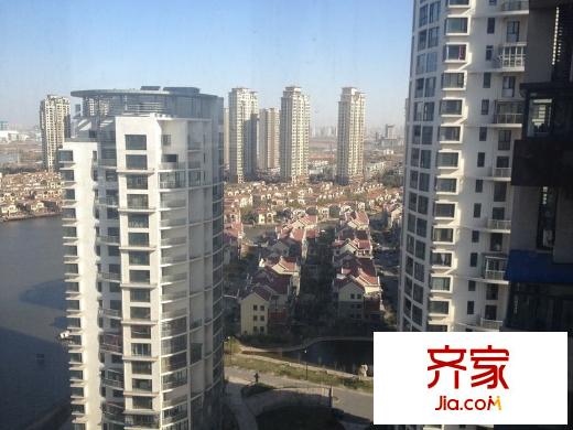 江勝天鵝湖外景圖
