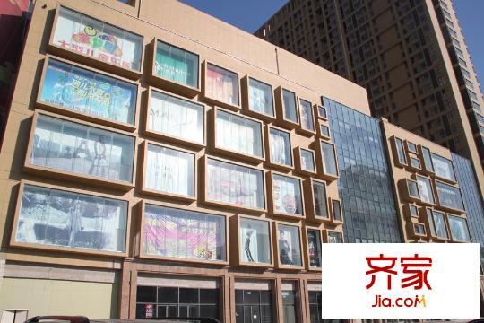 中環(huán)廣場小區(qū)底商實(shí)景（2015-3-12）