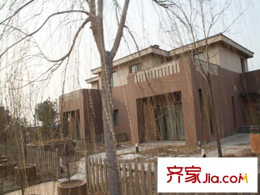 藍(lán)海國(guó)際項(xiàng)目附近公園
