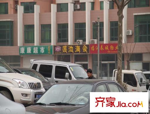 后衛(wèi)金都小區(qū)附近底商.