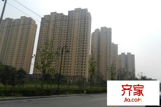 啟新1889小區(qū)實景遠景圖（2015-09-17）