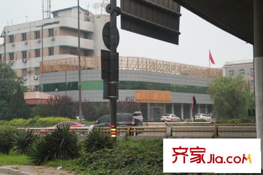 水岸東方周邊配套-路通駕考公司
