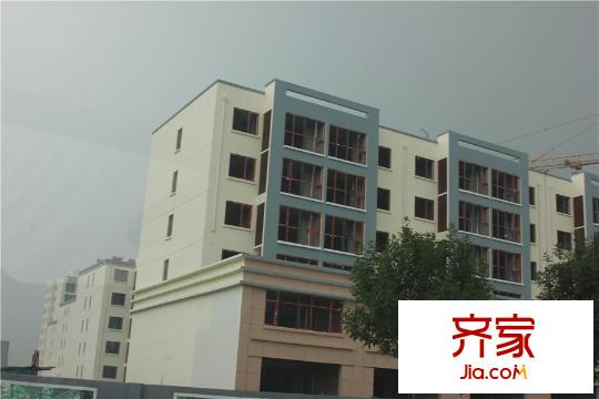 四季嘉園多層工程進(jìn)展（2015-07-28）