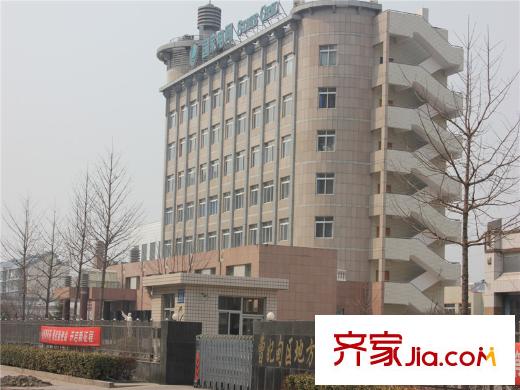 麗景盛園項目南側(cè)國家電網(wǎng)