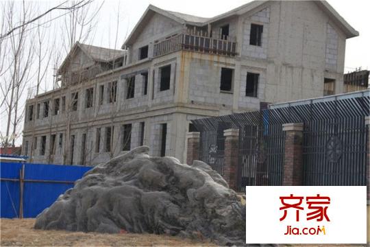 龍湖莊園項(xiàng)目實(shí)景（2013-11-14）