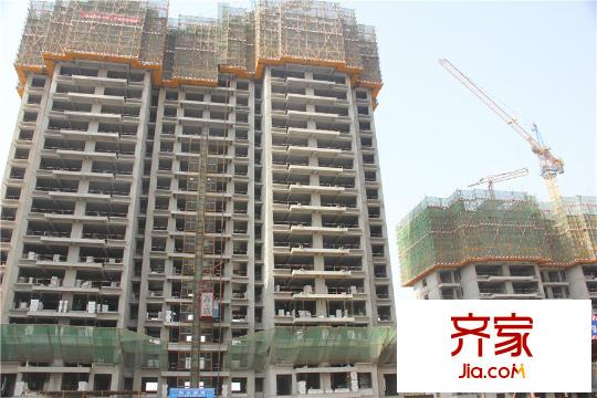 和泓陽光北岸1號樓整體進展（2015-05-13）