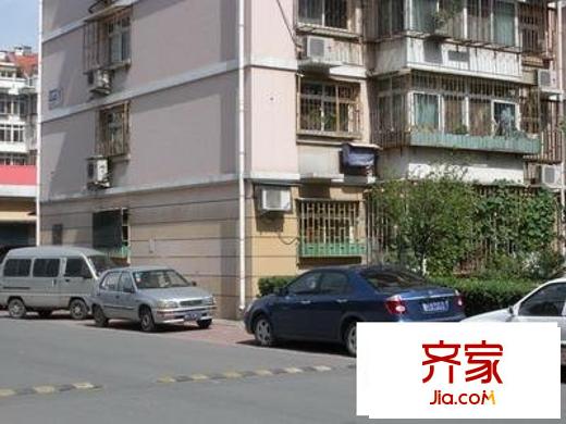 先春園隆春里外景圖