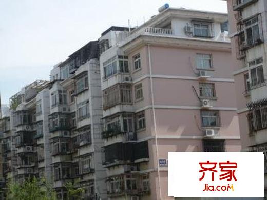 先春園隆春里外景圖