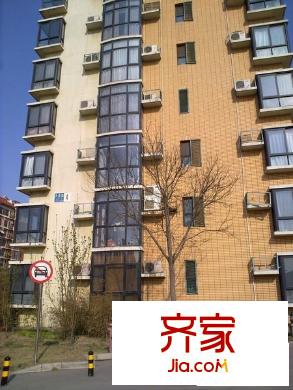 半島豪庭外景圖