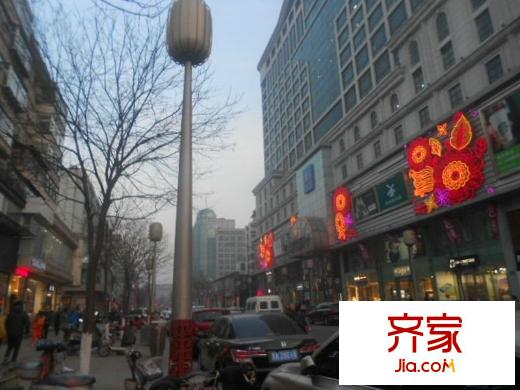 巴黎春天購物廣場外景圖 