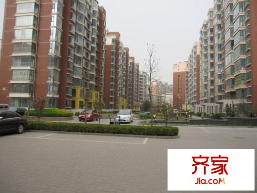 新興國際文教城外景圖 