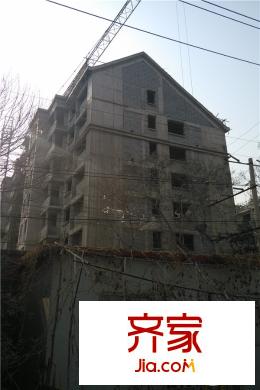 中環(huán)福境施工進(jìn)度一期洋房主體封頂（2015-3）