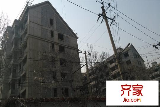 中環(huán)福境施工進(jìn)度一期洋房主體封頂（2015-3）