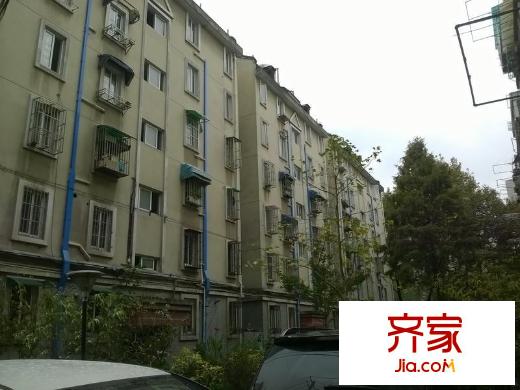 建工學(xué)院宿舍外景圖