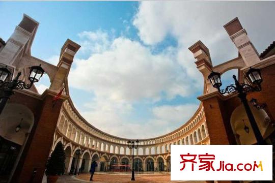 首城南湖墅周邊佛羅倫薩小鎮(zhèn)