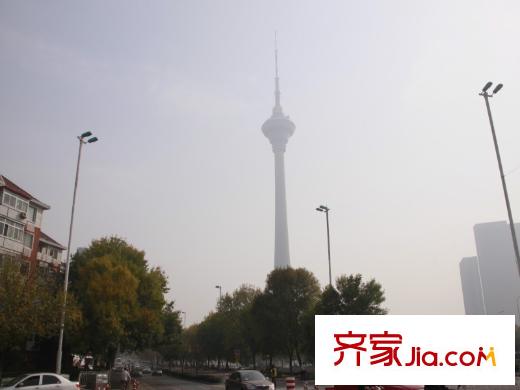 中海八里平方米 學(xué)府央墅周邊配套天塔