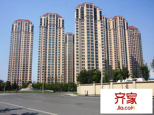 仁恒河濱花園小區(qū)整體外景（2013-4）