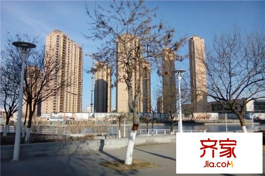 仁恒河濱花園小區(qū)（2015.3）