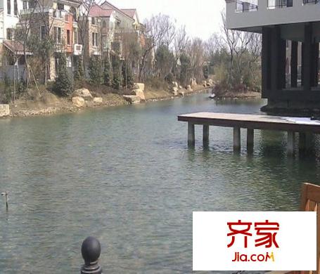 萬科金域藍(lán)灣別墅外景圖