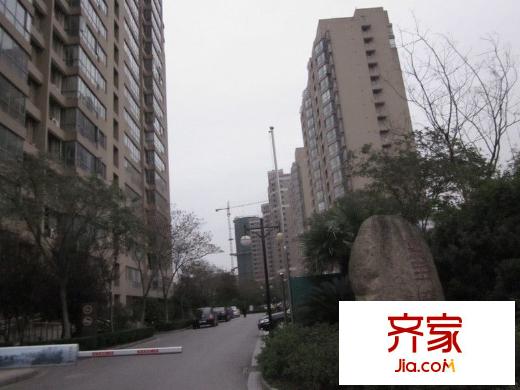 鳳凰港藍(lán)寶灣花園外景圖