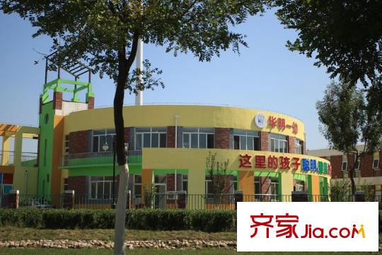 華潤橡樹灣西行300米華明一幼