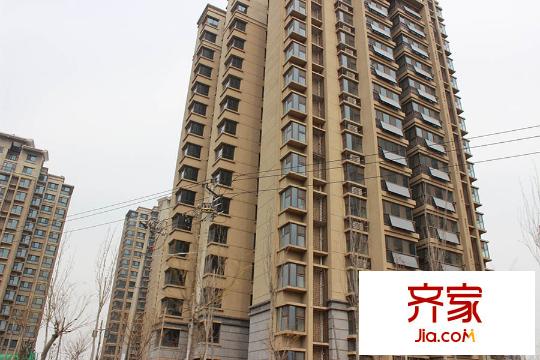 遠(yuǎn)雄蘭苑小區(qū)高層實(shí)景（2015-3）