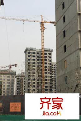 萬科新梅江柏翠園小高層工程進度（2015-3）