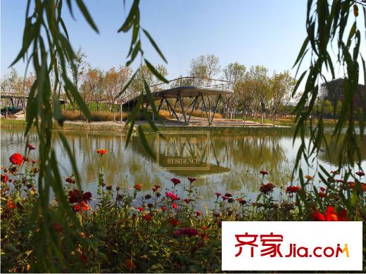 萬科新梅江柏翠園周邊臨近的衛(wèi)津河公園