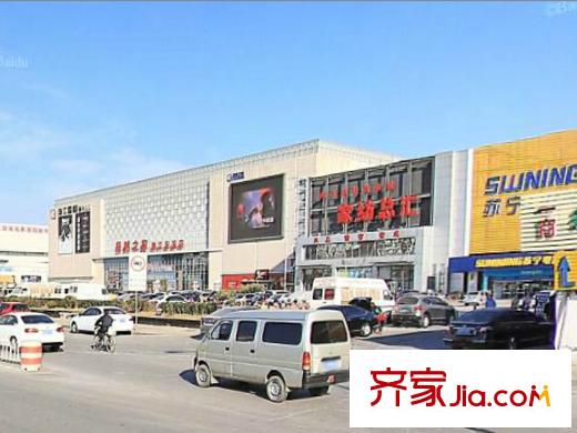 萬科新梅江柏翠園周邊臨近的商業(yè)