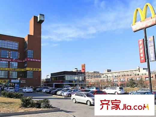 萬科新梅江柏翠園周邊臨近的上島咖啡