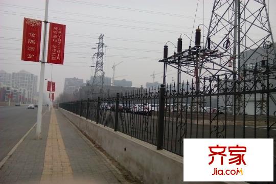 金隅滿堂高層工程進度（2015-03）