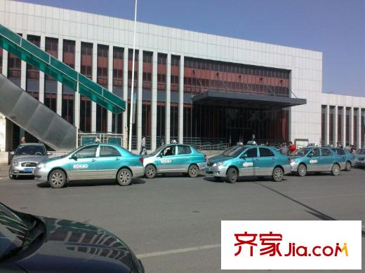 金隅滿堂高層小區(qū)臨近曹莊地鐵站