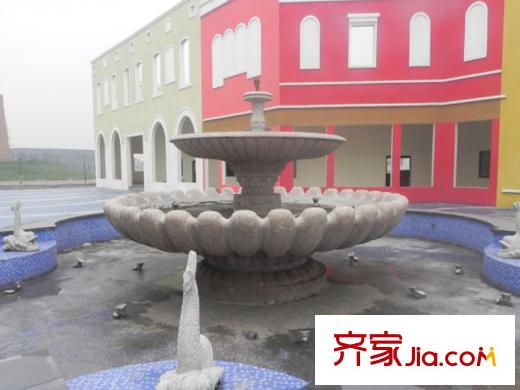 紫韻楓尚周邊凱旋王國(guó)