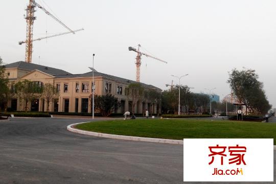 天津全運(yùn)村售樓處外部（2015-08）