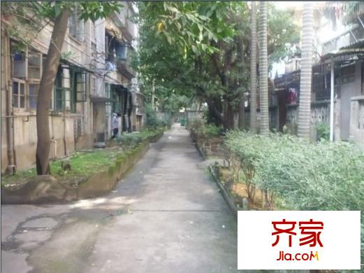 上海西新村外景圖 