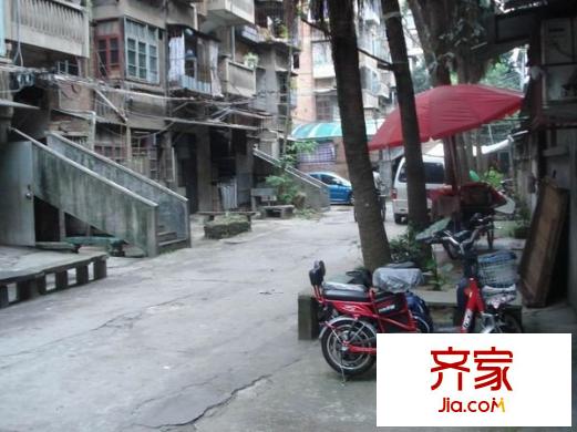 上海西新村外景圖 