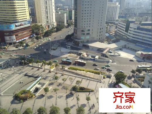 曼哈頓廣場(chǎng)外景圖 