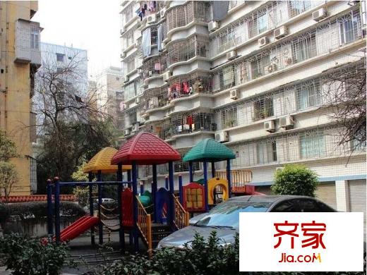 富城小區(qū)外景圖 