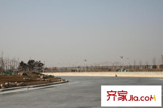 丹鳳朝陽配套圖周邊配套：鳳凰湖