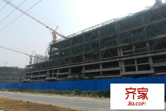 大業(yè)時代廣場?唐山義烏國際商貿(mào)城在建樓棟（2014-9-16）