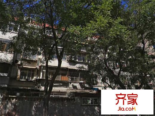 礦院樓外景圖 
