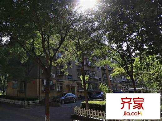 立新西樓外景圖 