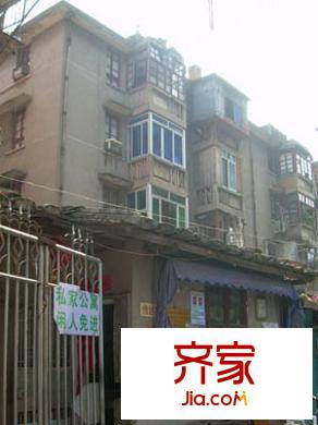 衛(wèi)生局單位宿舍外景圖 