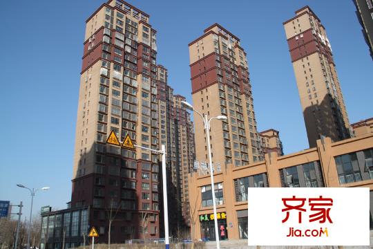 鋼城水岸小區(qū)近景實(shí)景（2015-3-13）