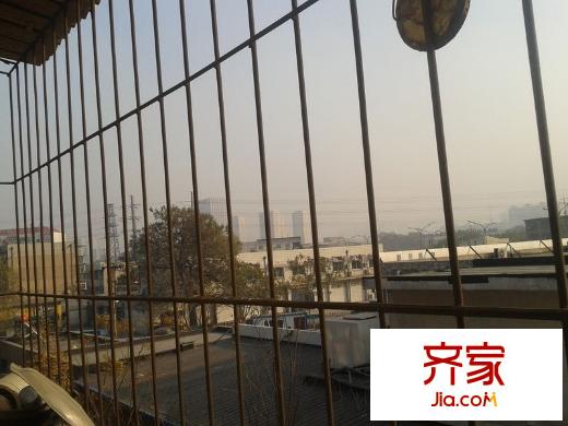 健康樓外景圖 