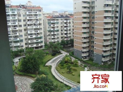 金冠花園外景圖 