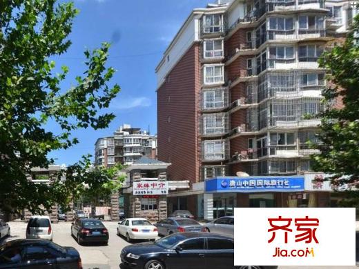 繁榮花園外景圖南門(mén)