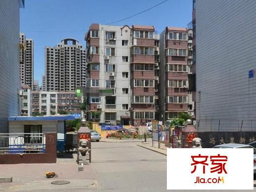 馮大里新村外景圖南門